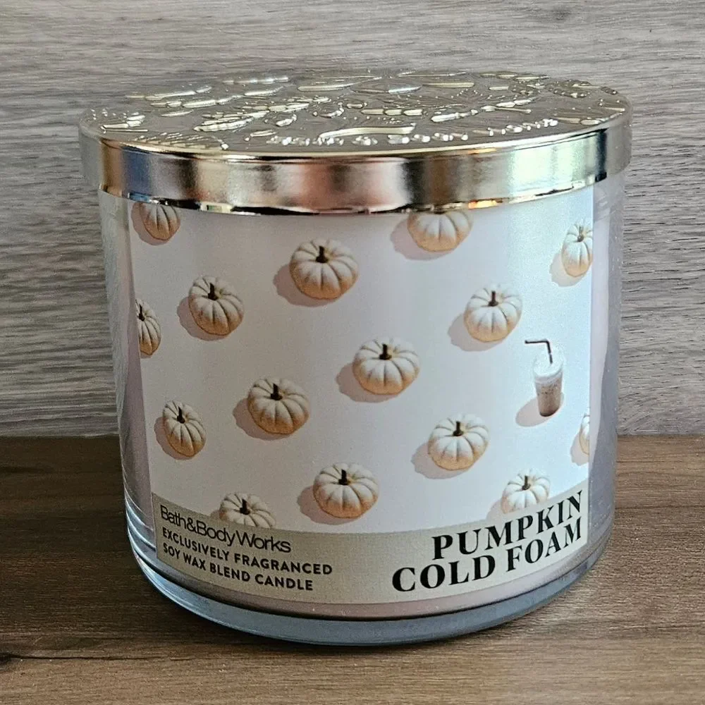 PUMPKIN COLD FOAM 3 WICK CANDLE Members Exclusive BATH & BODY WORKS New